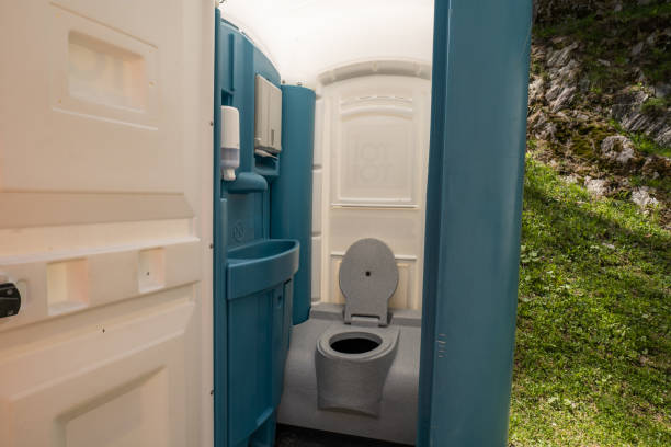 Professional Portable Potty Rental in Holiday, FL